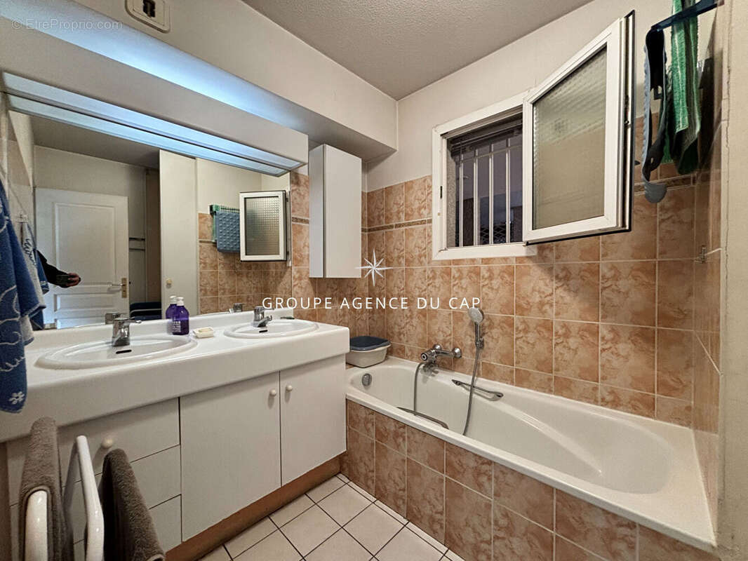 Appartement à SAINT-RAPHAEL