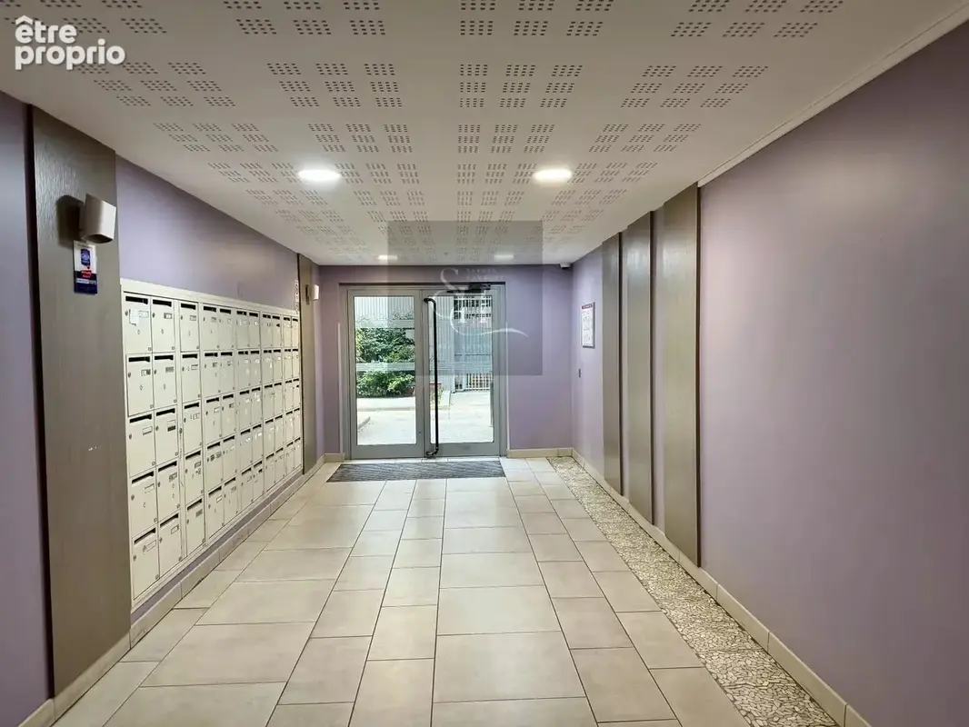 T3 64 m² – terrasse 13 m² – parking – vendu loué - photo 9