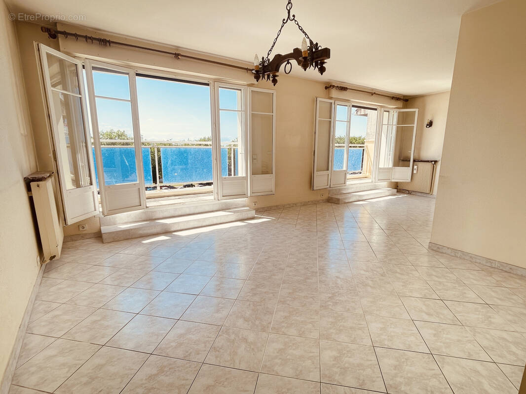 Appartement à TROUVILLE-SUR-MER