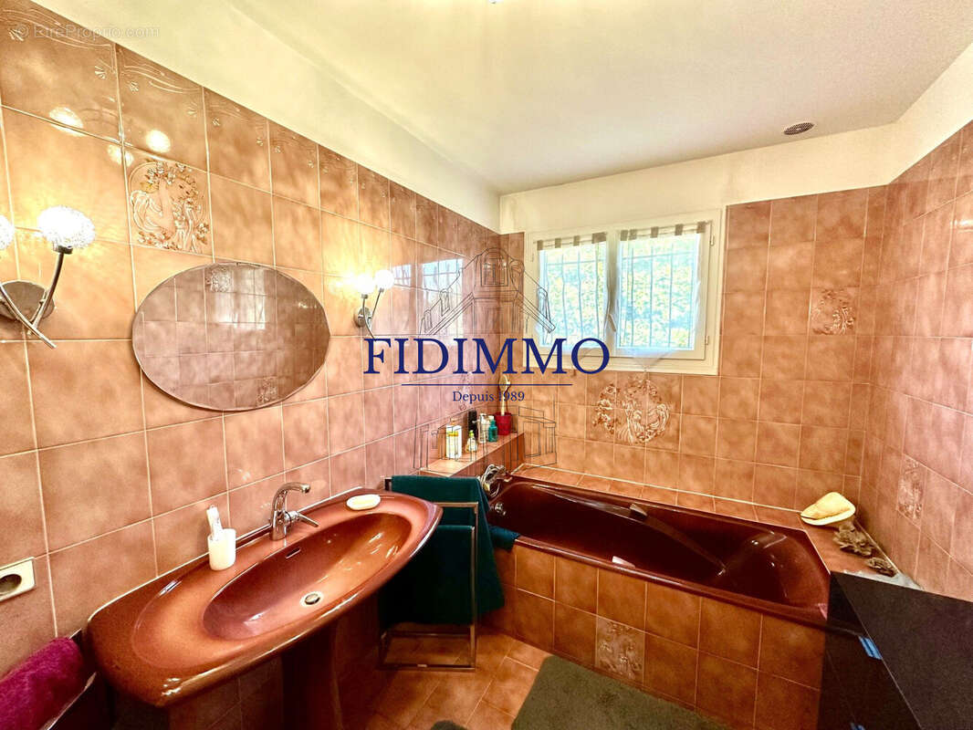 Maison à ORMESSON-SUR-MARNE