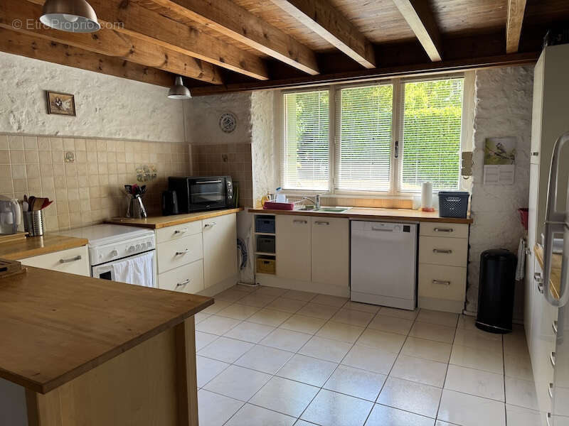 Maison à BOUTEILLES-SAINT-SEBASTIEN