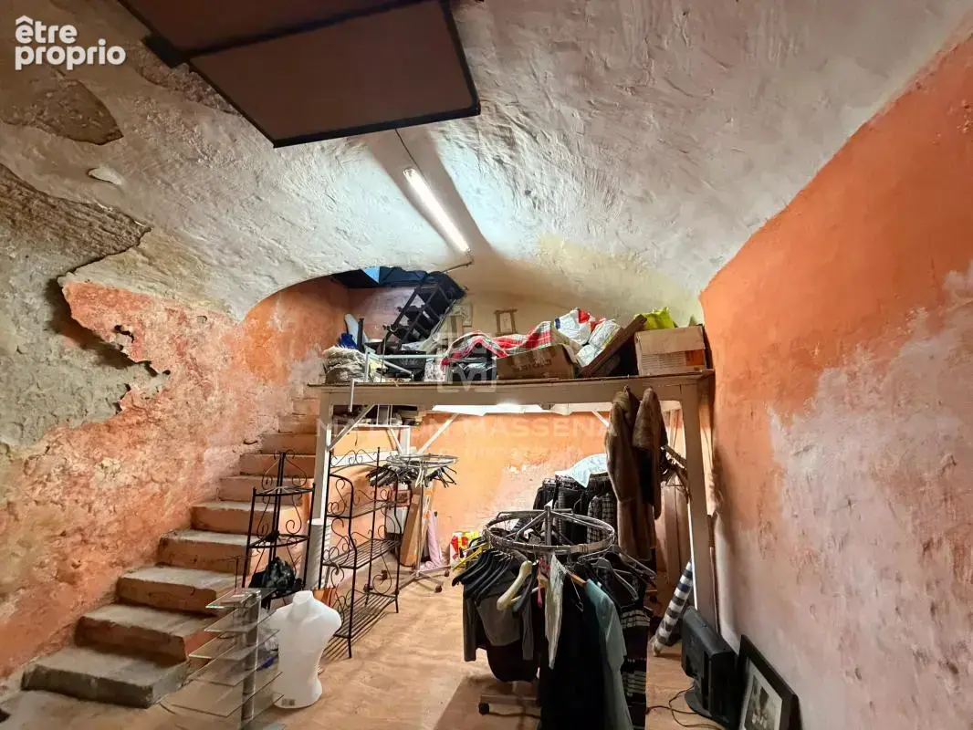 Vieux nice – droit au bail - rue benoît bunico - photo 12