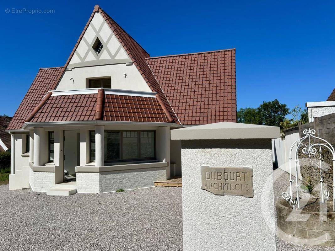 Maison à CONDETTE