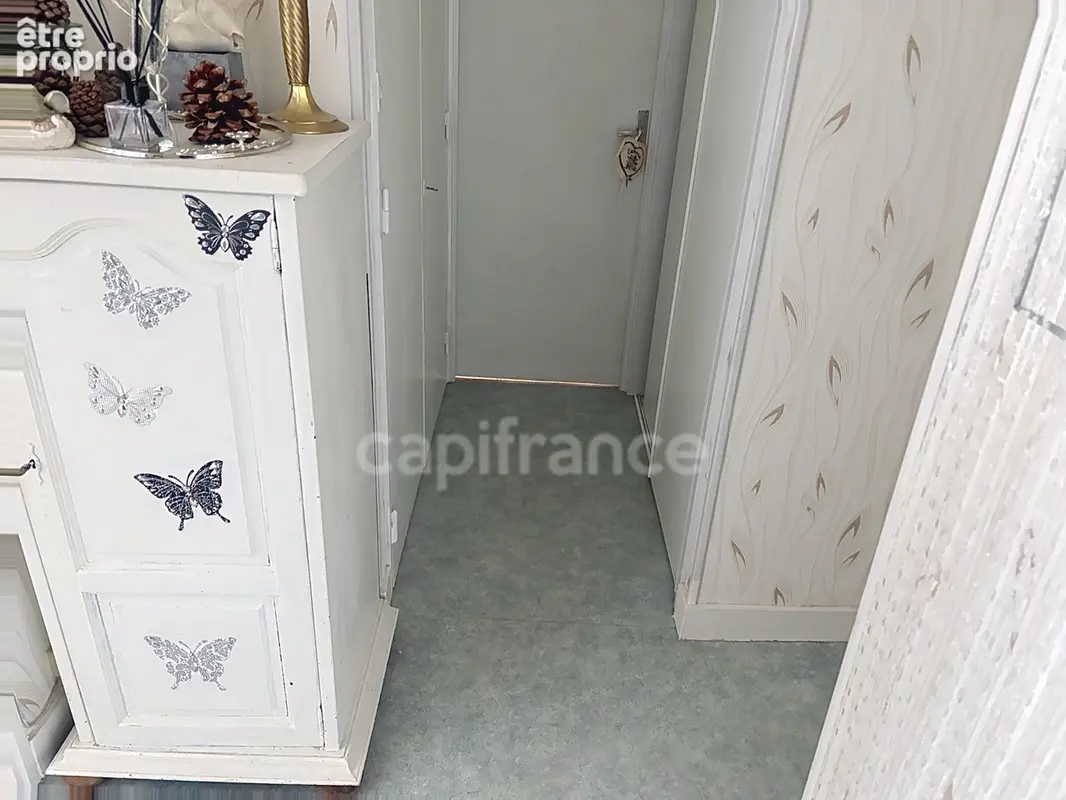  COUP DE CŒUR À BESANÇON – T3 de 55 m² avec balcon, garage et cave - photo 5