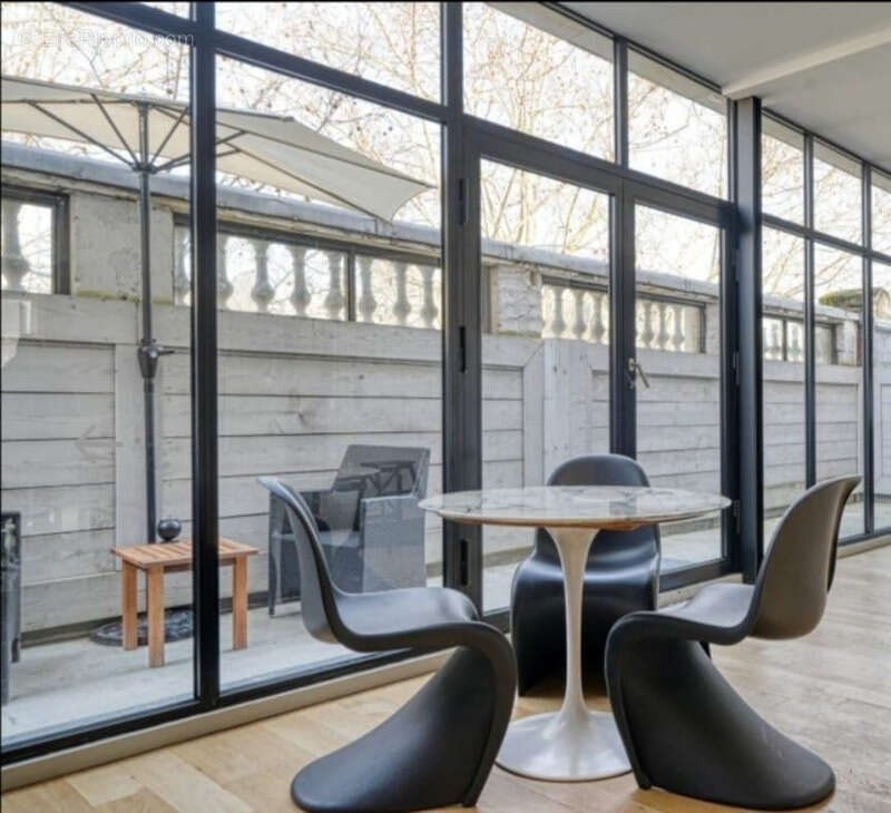 Maison à PARIS-17E