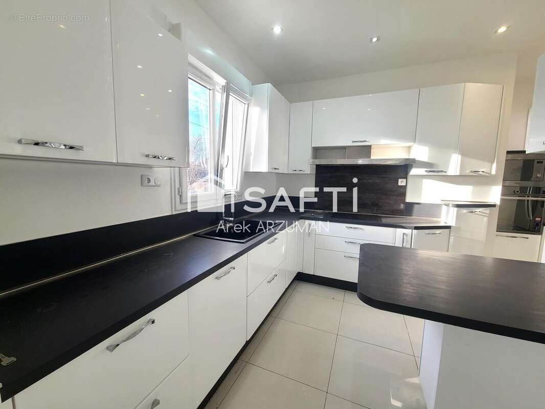 Photo 4 - Maison à CHOISY-LE-ROI