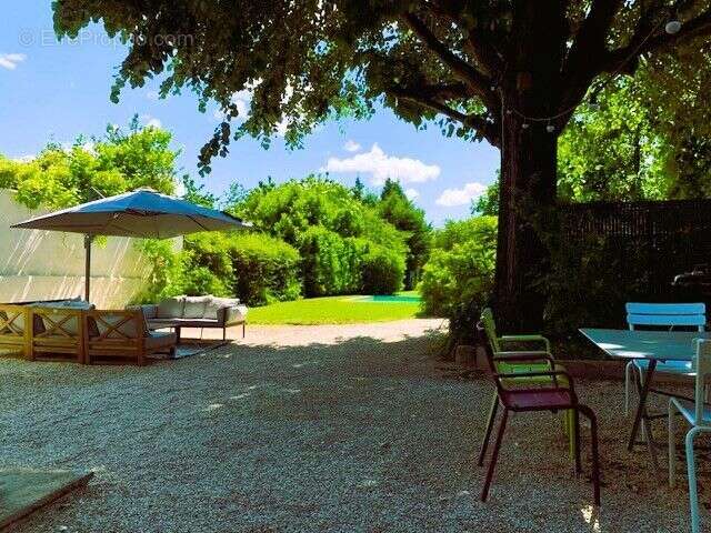 Maison à COLLONGES-AU-MONT-D&#039;OR