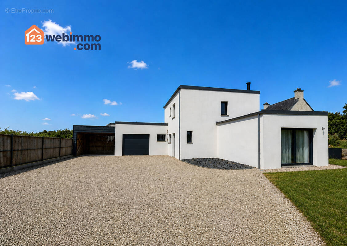 Maison à TREDREZ-LOCQUEMEAU