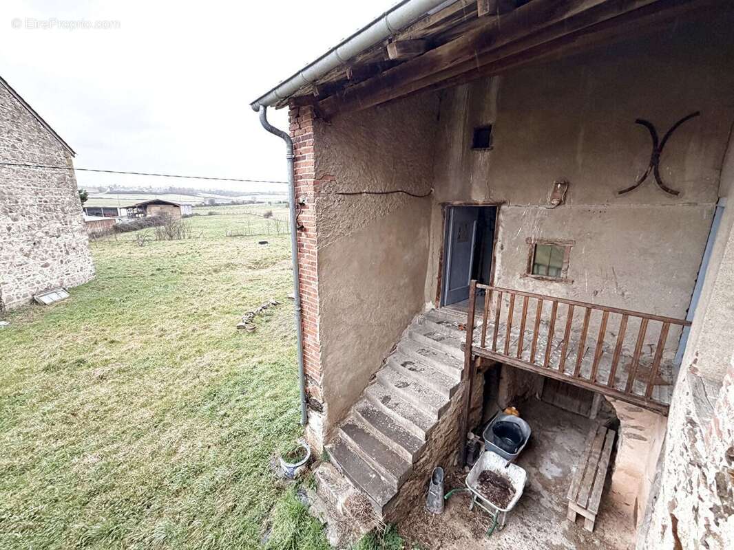 Maison à LEOTOING