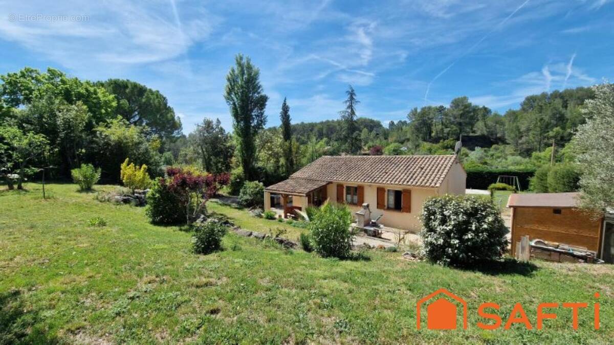 Photo 1 - Maison à SALERNES