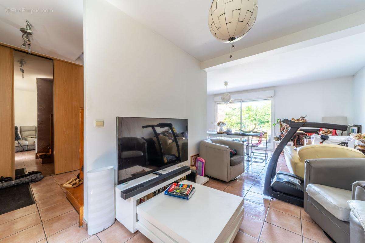 Maison à CHOISY-LE-ROI