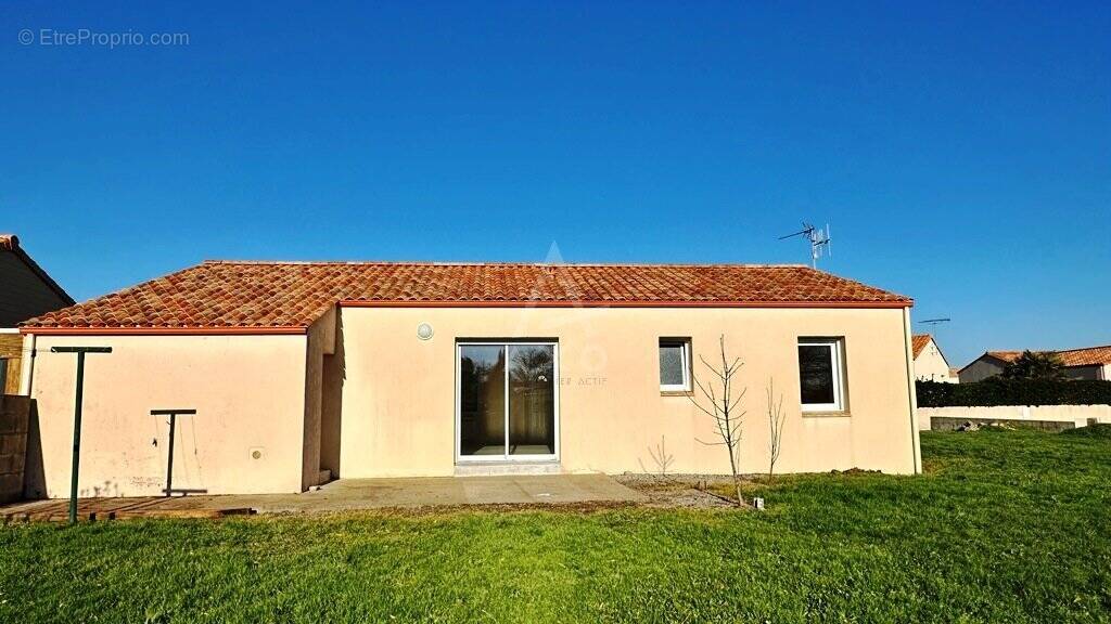 Maison à TREIZE-SEPTIERS