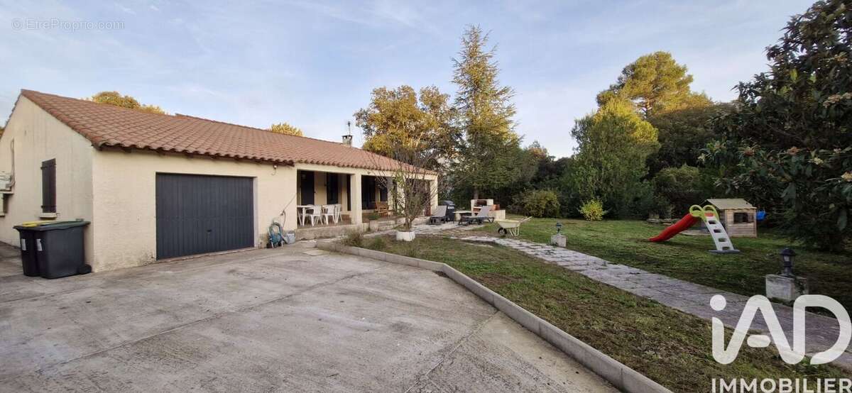 Photo 5 - Maison à VILLEVIEILLE