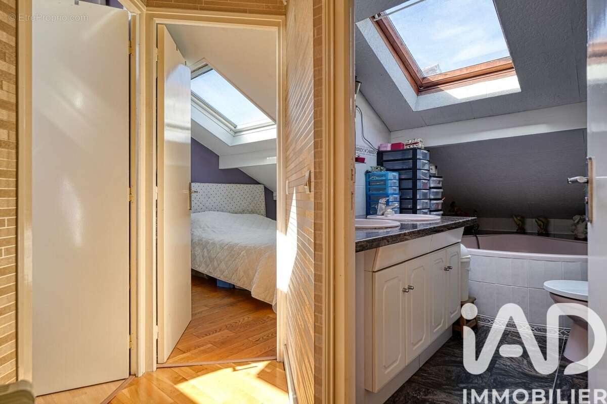 Photo 6 - Maison à ISSY-LES-MOULINEAUX