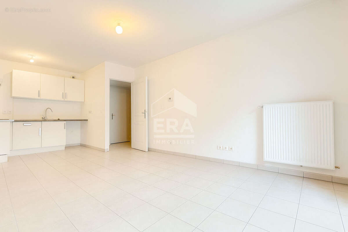 Appartement à MANDELIEU-LA-NAPOULE