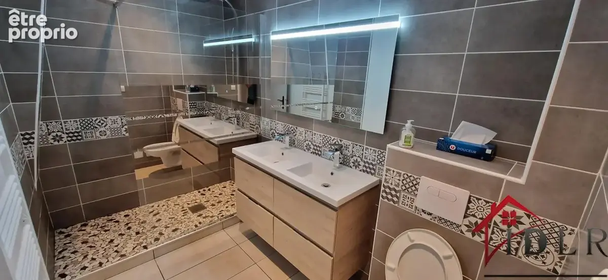 2 logements / 121m2 : Duplex T4 + RDC aménagé en appartement - photo 4