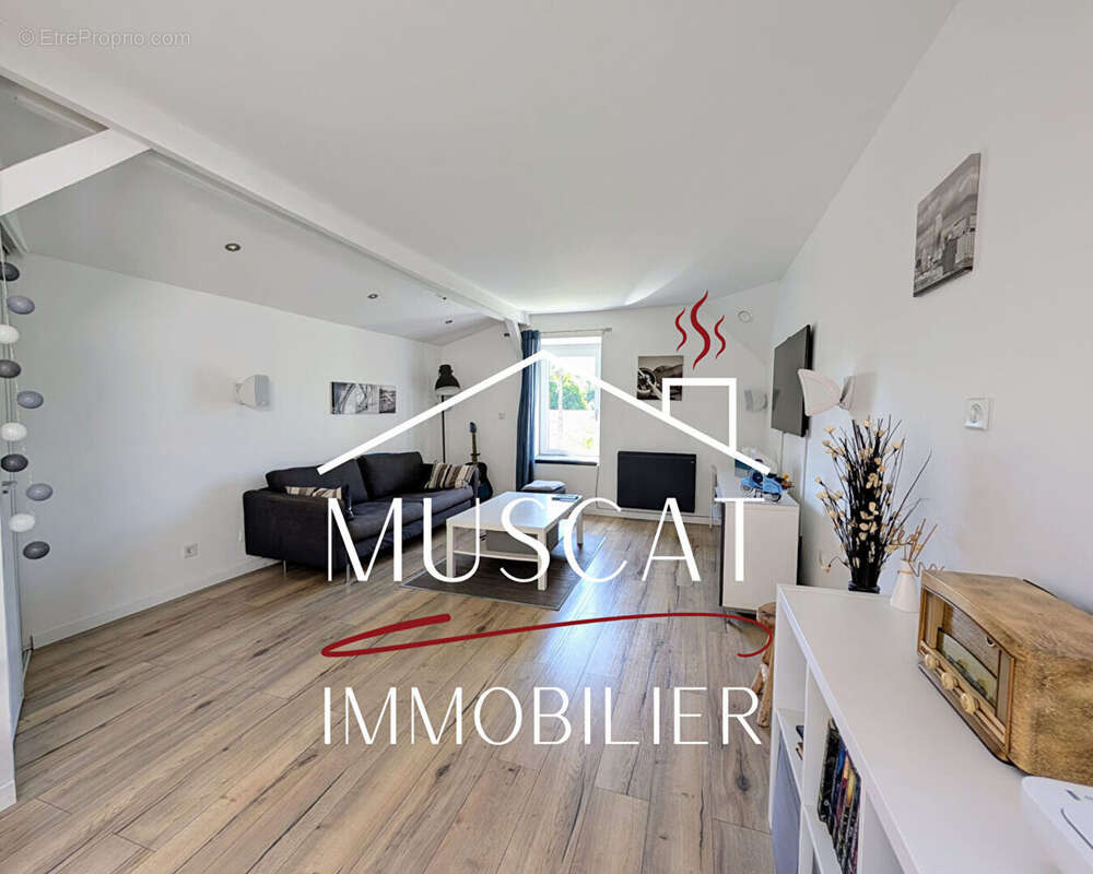 Maison à VILLEFONTAINE