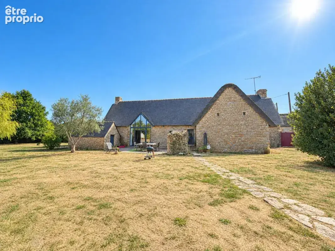 Maison à SAINT-LYPHARD