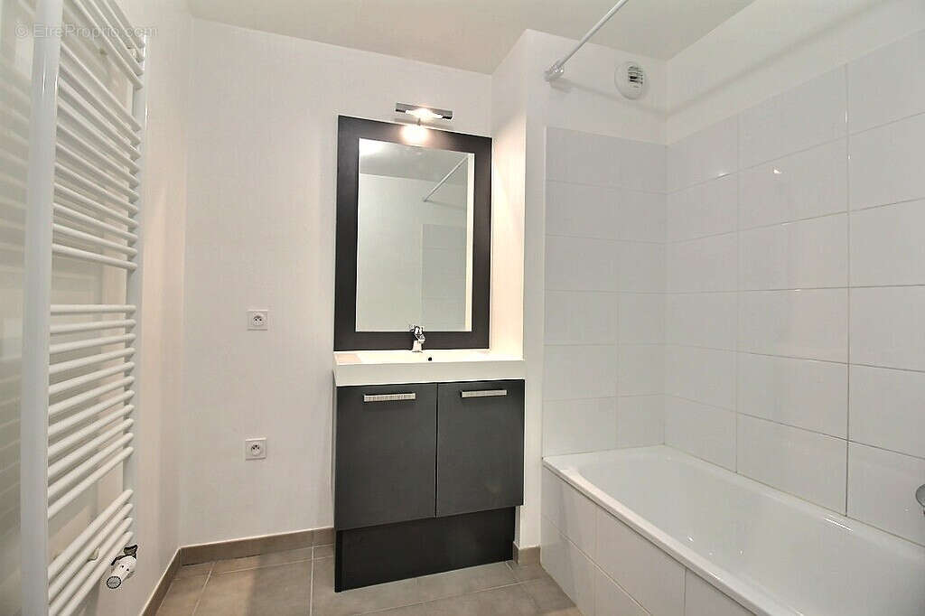 Appartement à DOUVAINE