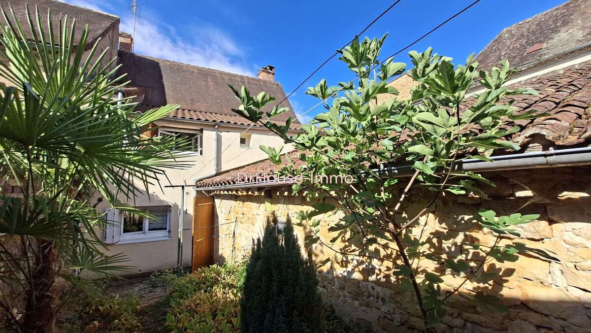 Maison 95 m² à Excideuil  - photo 6