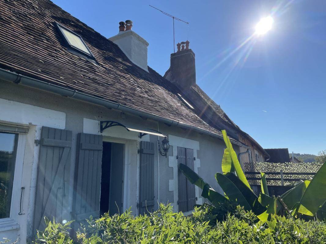 Maison à JUMILHAC-LE-GRAND