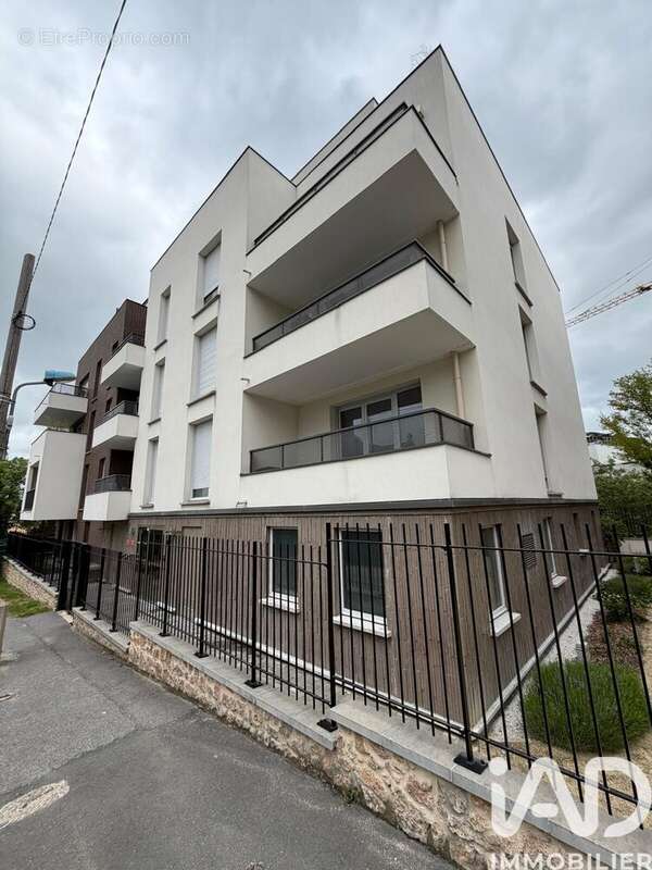 Photo 2 - Appartement à LAGNY-SUR-MARNE