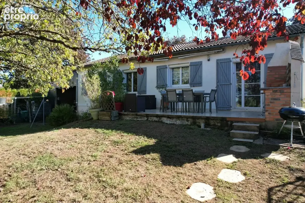 Maison sur sous-sol avec 3 chambres  et bureau- neuville de poitou - photo 4