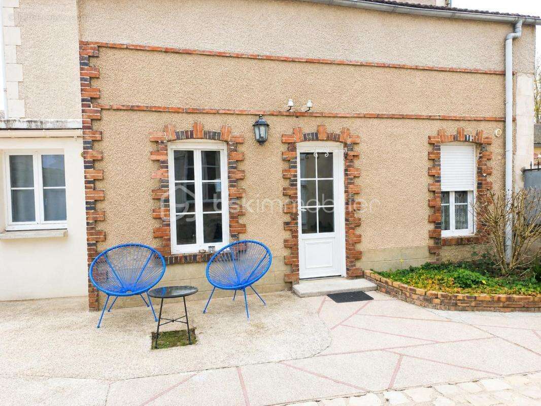 Maison à AUXERRE