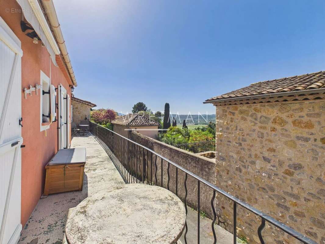 Maison à FAYENCE