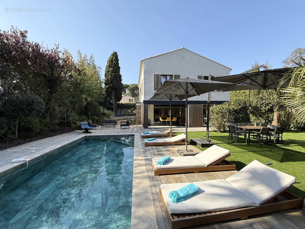 Maison à LA CROIX-VALMER
