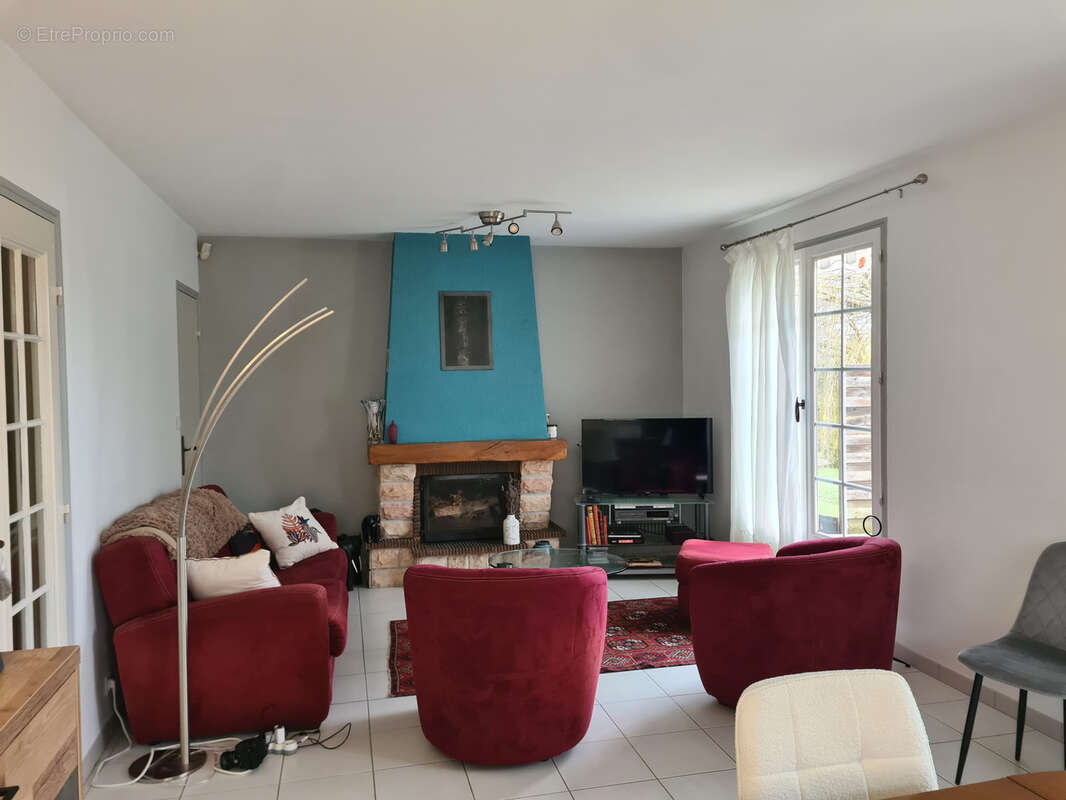 Maison à BESSAY-SUR-ALLIER