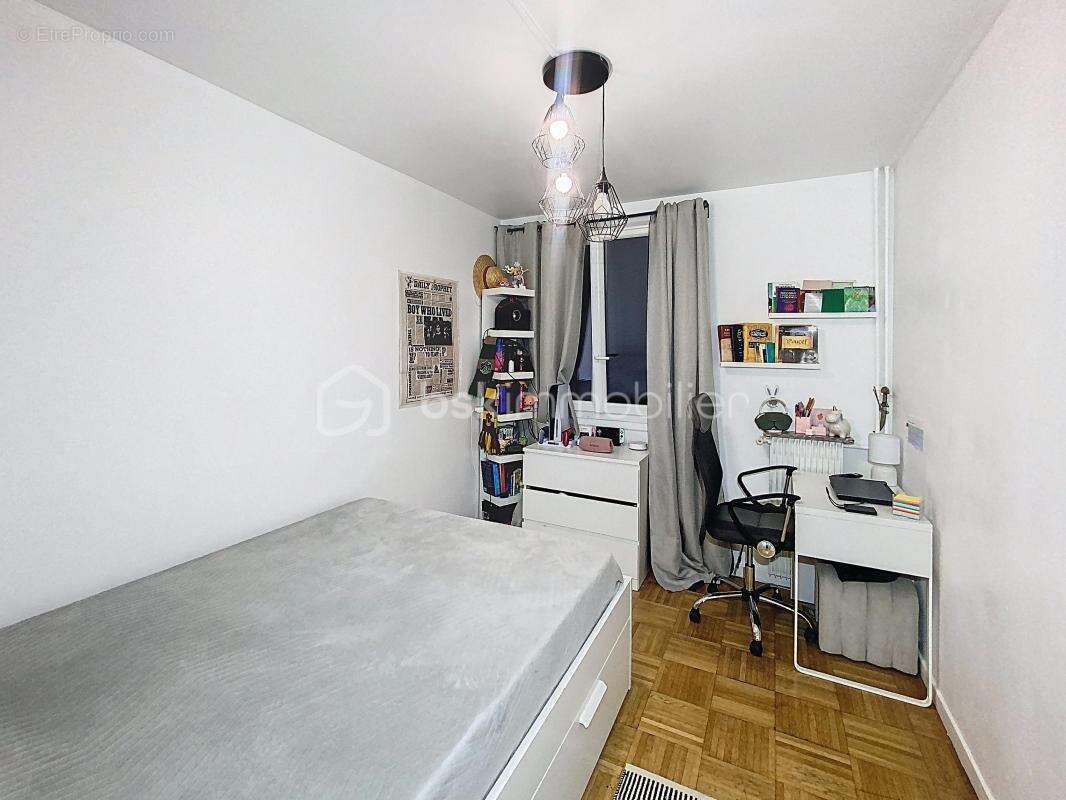Appartement à STAINS