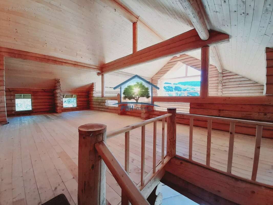 Maison à LA BOURBOULE