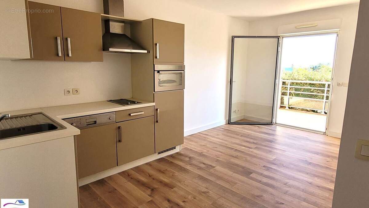Appartement à MANDELIEU-LA-NAPOULE
