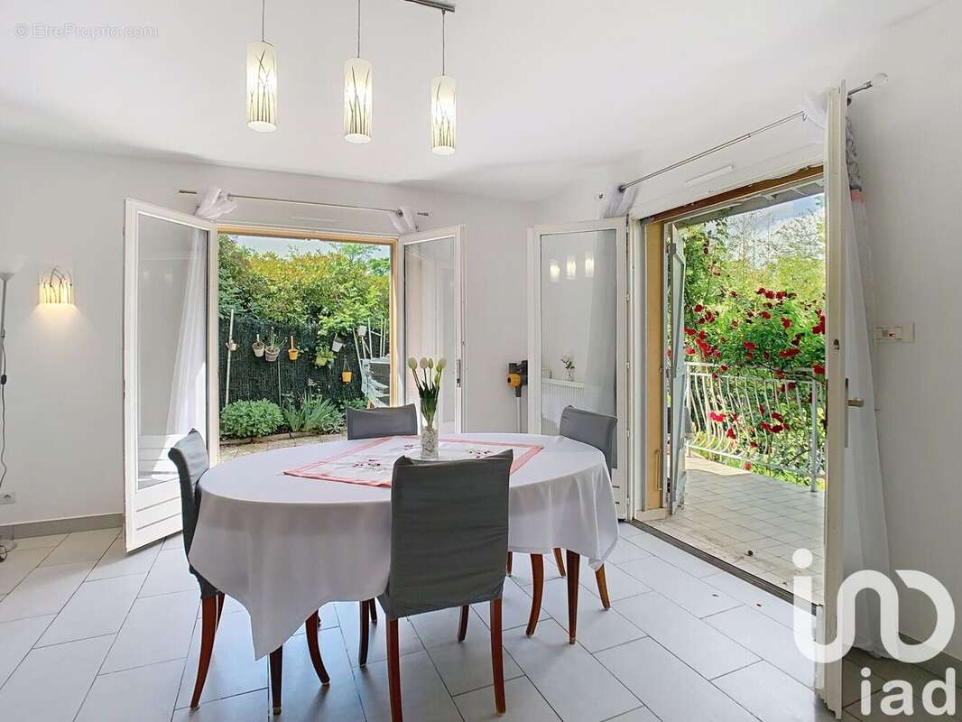 Photo 5 - Maison à FRANCHEVILLE