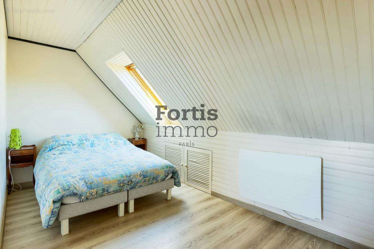 Maison à SAINT-MICHEL-SUR-ORGE