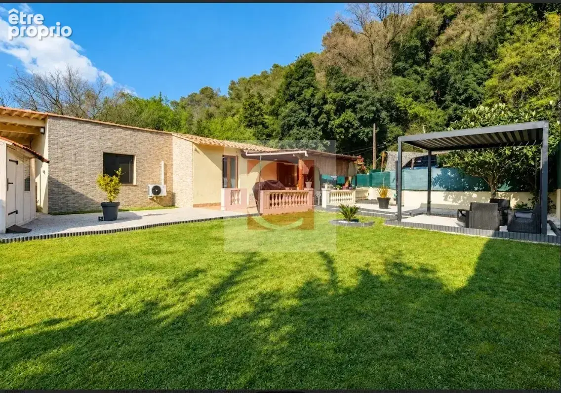 Maison plain pied, 3pièces + 2chalets + stationnements+ jardin 300M² - photo 5