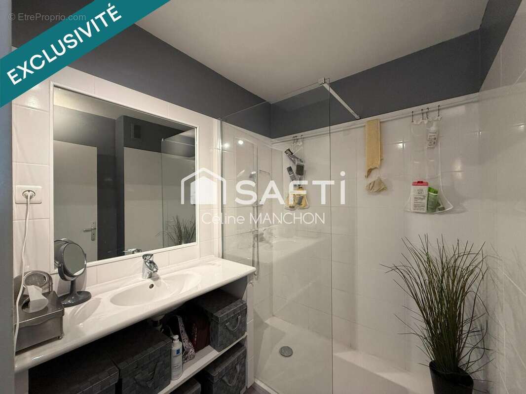 Photo 7 - Appartement à OLLIOULES