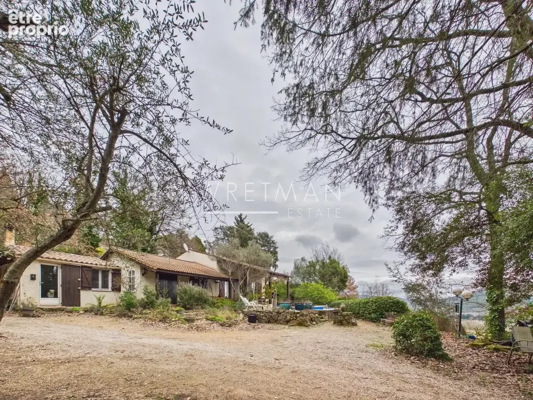 Belle villa de plain-pied avec piscine - Salernes - photo 19