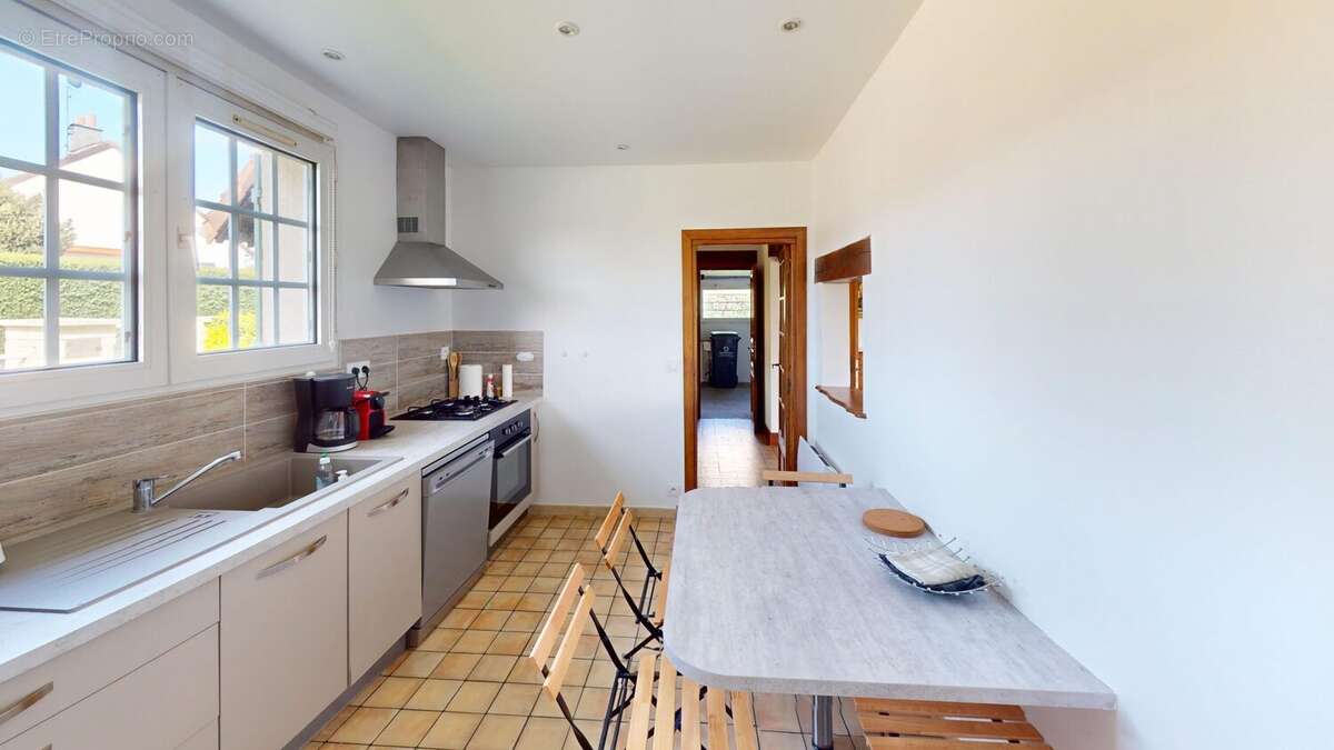 Maison à OUISTREHAM