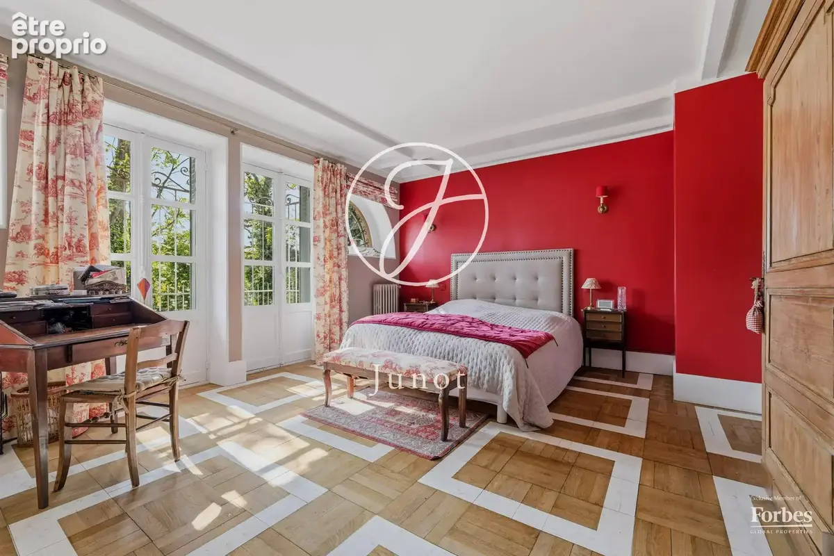 Chatou - BORDS DE SEINE - Maison - 3 chambres - 201m² - Terrain 397m². - photo 20