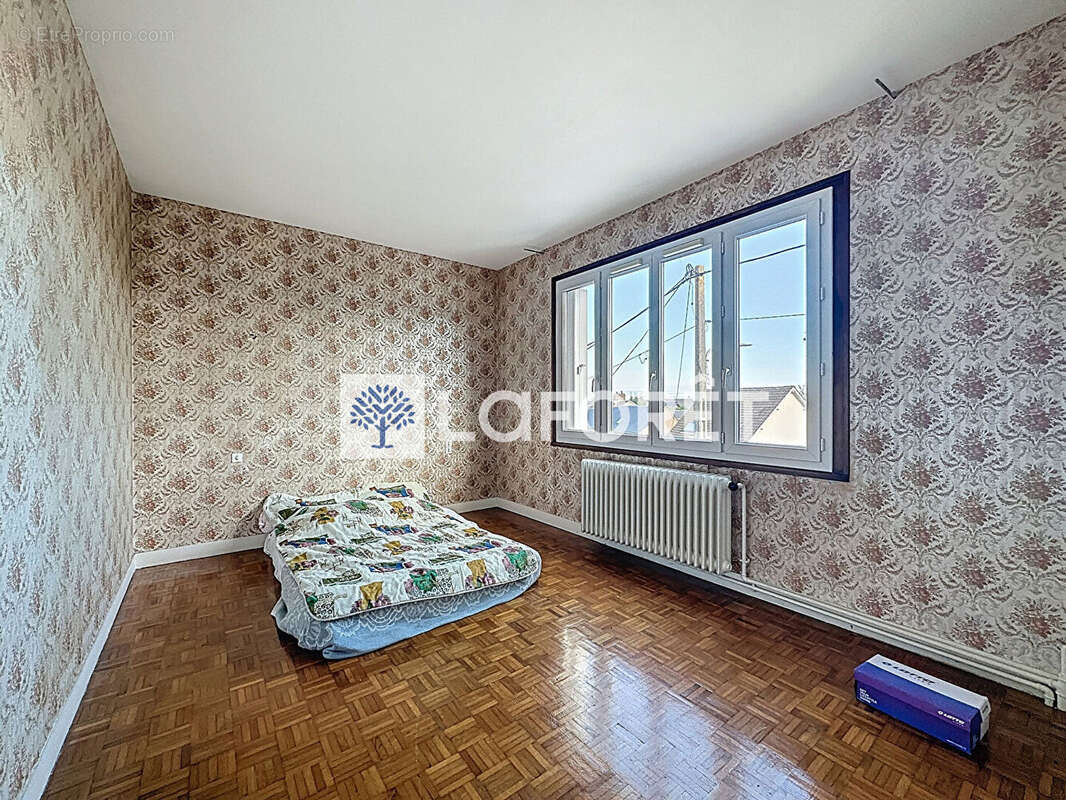 Maison à LE MESNIL-ESNARD