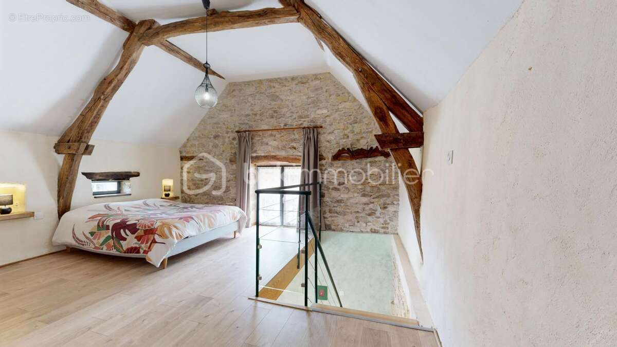 Maison à GINOUILLAC