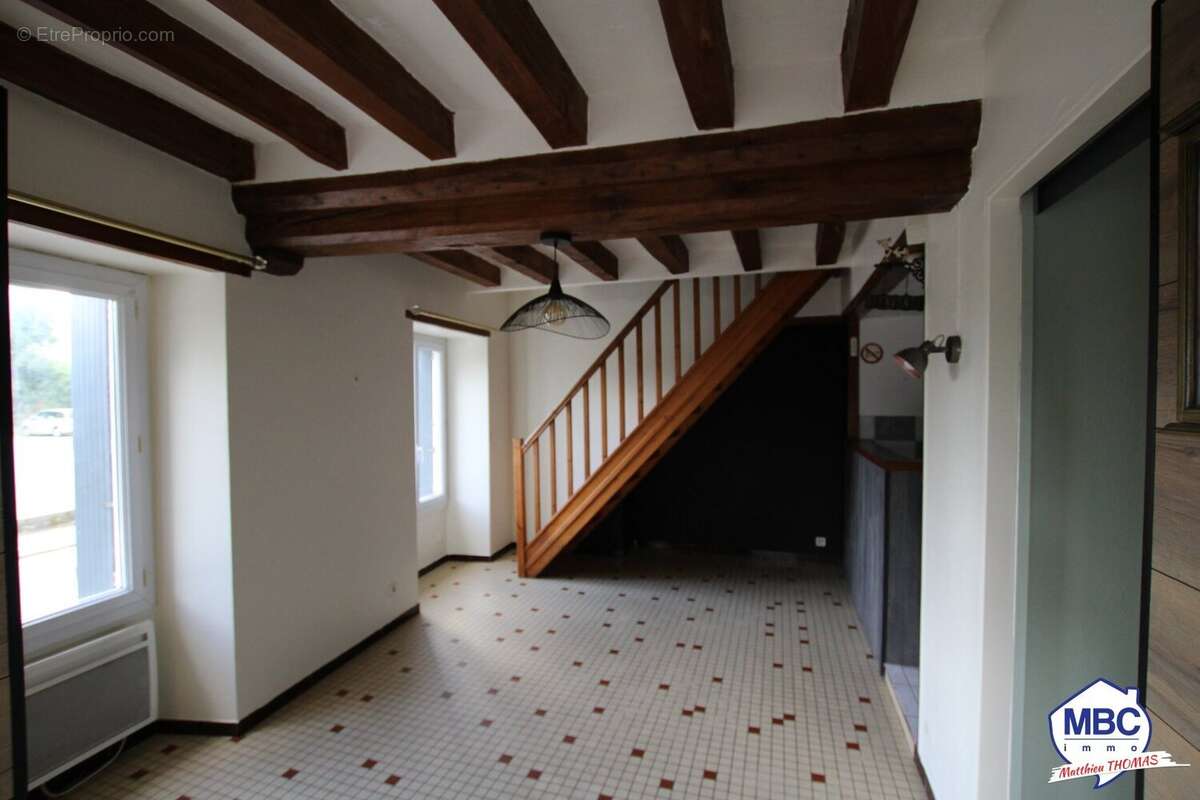 Maison à SAINT-FLORENT-LE-VIEIL