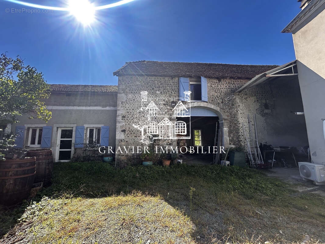 Maison à SARPOURENX