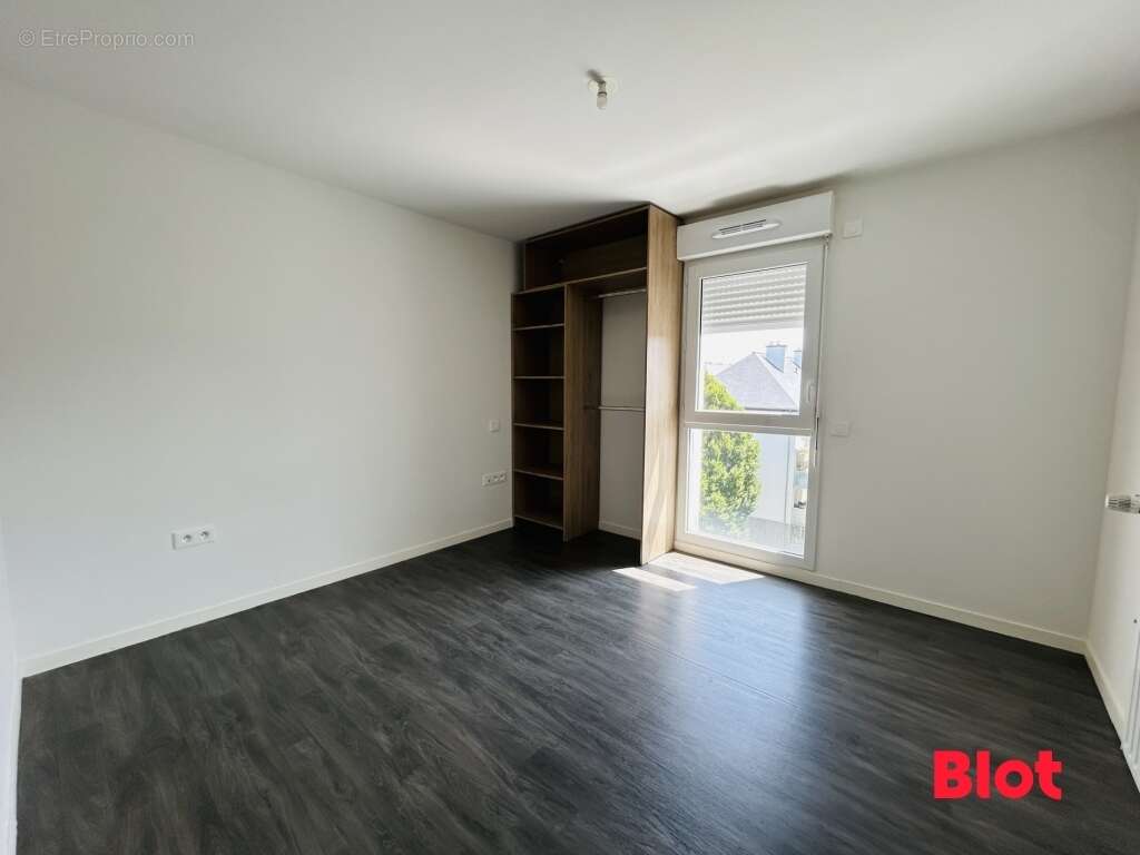 Appartement 64 m² à Saint-Malo  - photo 4