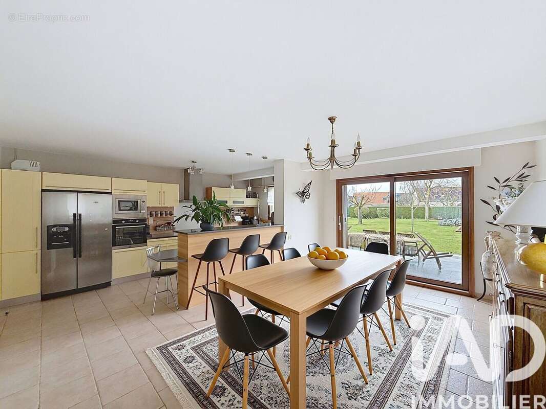 Photo 2 - Maison à ROOST-WARENDIN