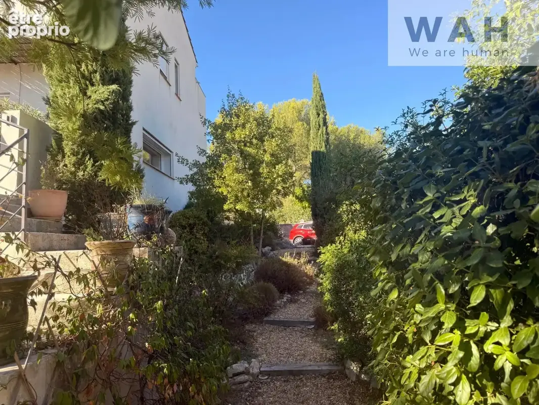 VILLA CONTEMPORAINE 5 PIECES de 150m2 sur 724m2 de terrain V - photo 4
