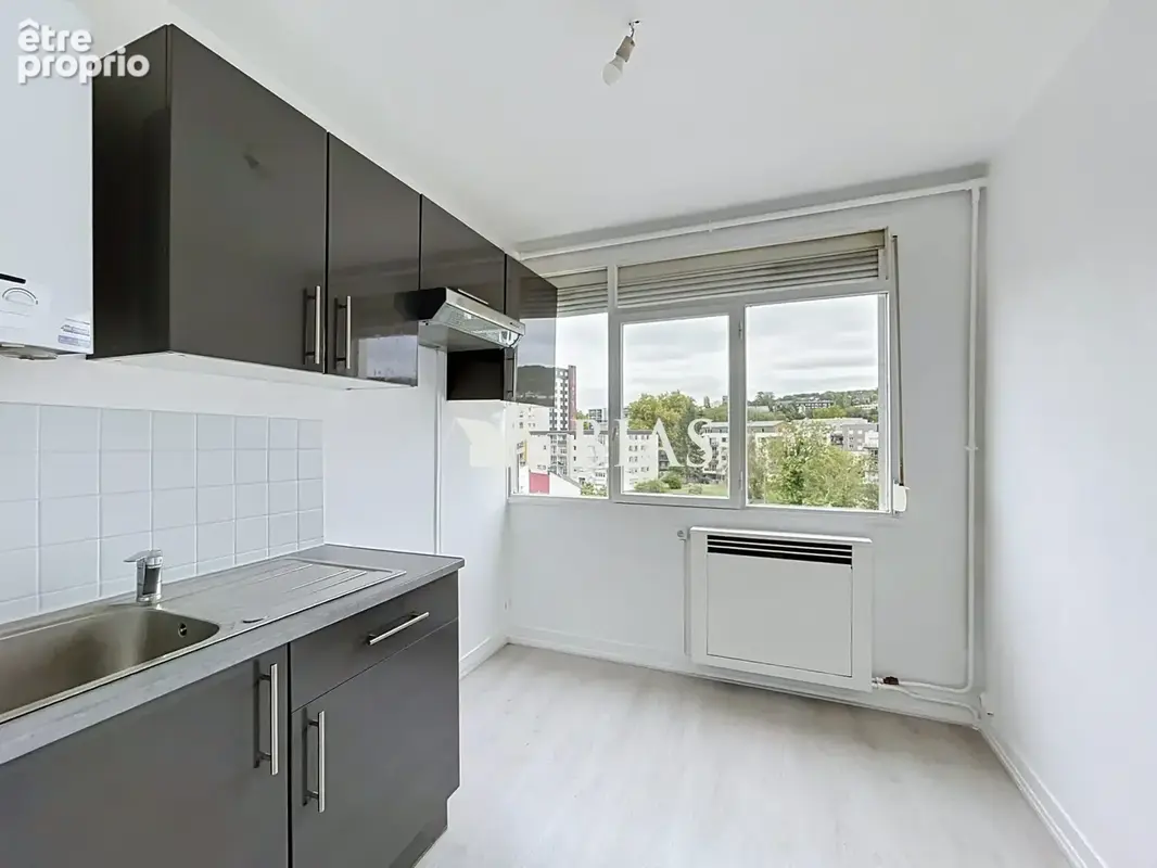 Appartement 4 pièces 68 m² à vendre à Deville-Les-Rouen (76250) - photo 4