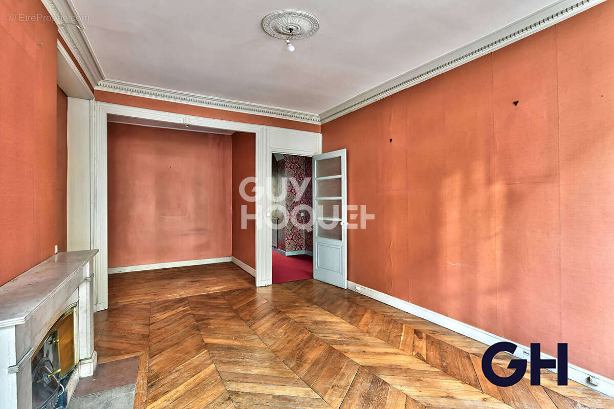 3 pièces - Cours Franklin Roosevelt Lyon 6e - photo 7